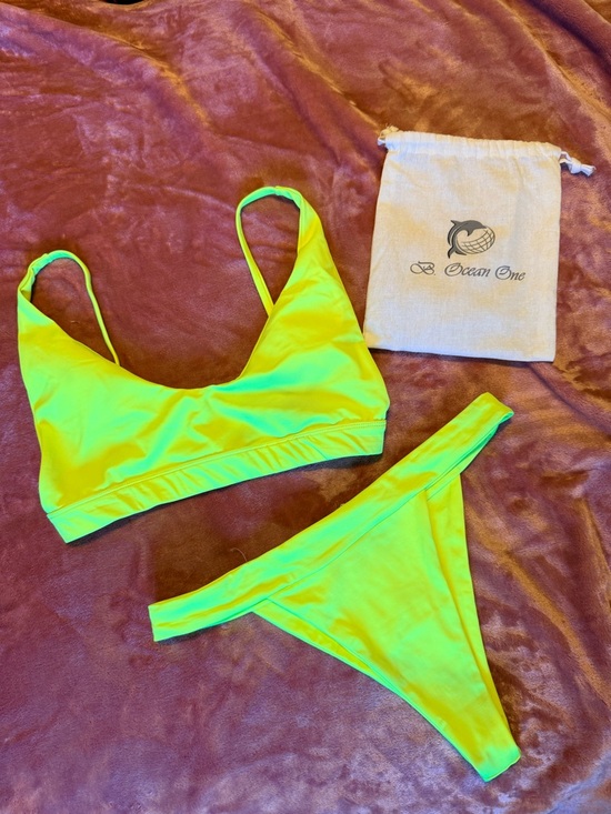 one ocean Other - Neon Yellow Bikini Set - Women’s Two-Piece Swim